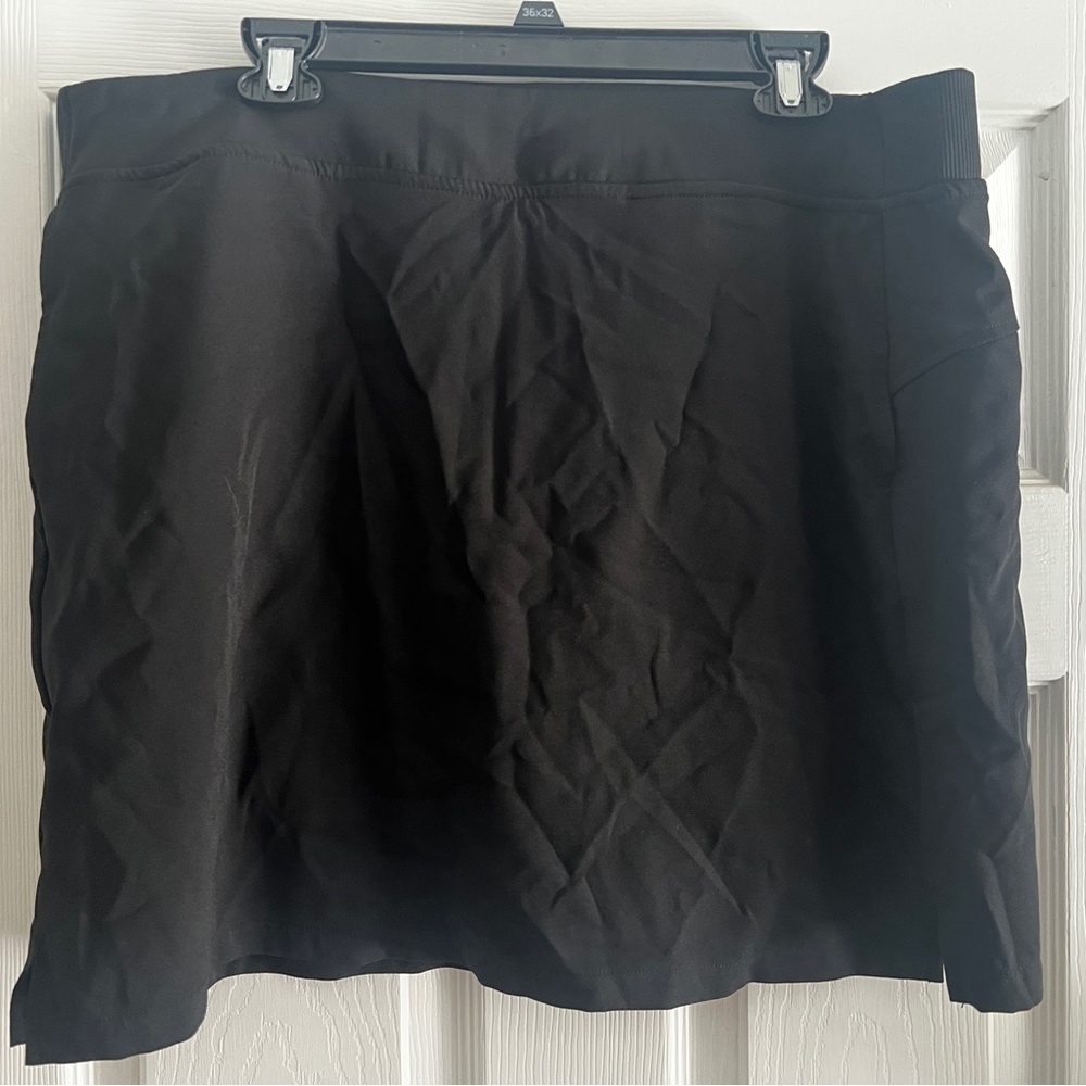 32 Degrees Black Athletic Skirt